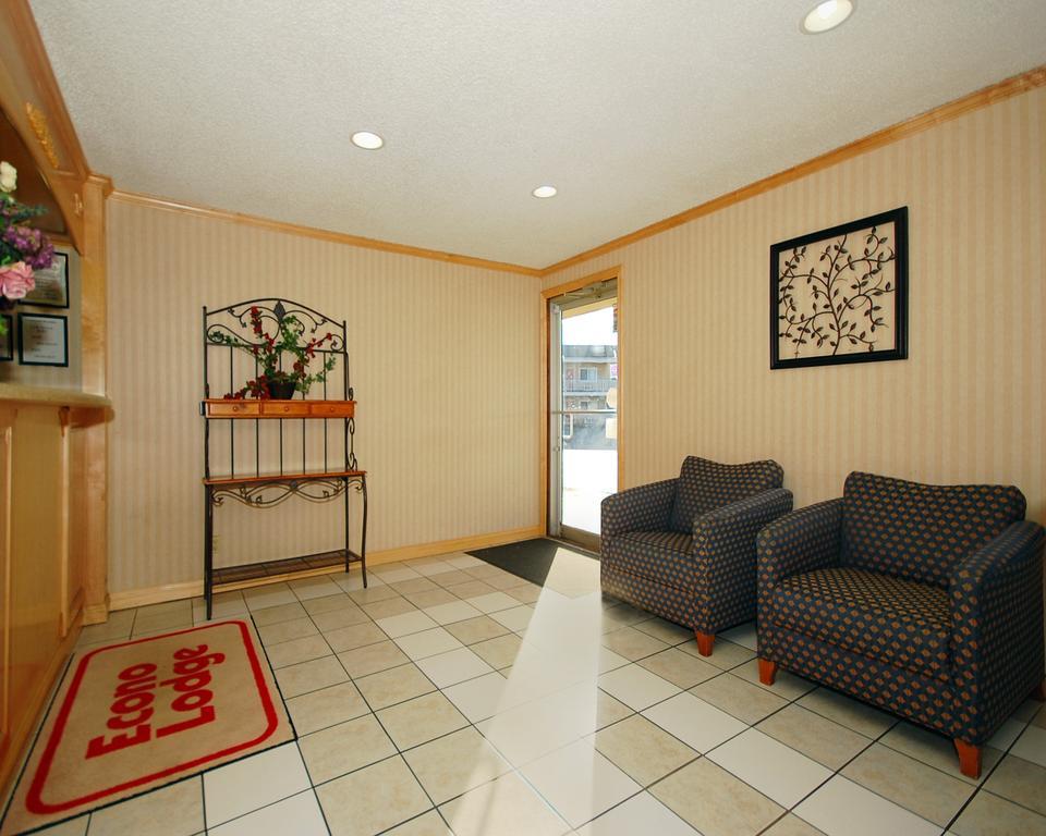 Rodeway Inn West Dodge 오마하 내부 사진